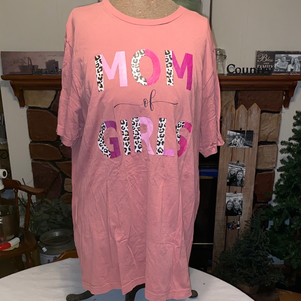 Bella Canvas Pink 'Mom of Girls' Tee